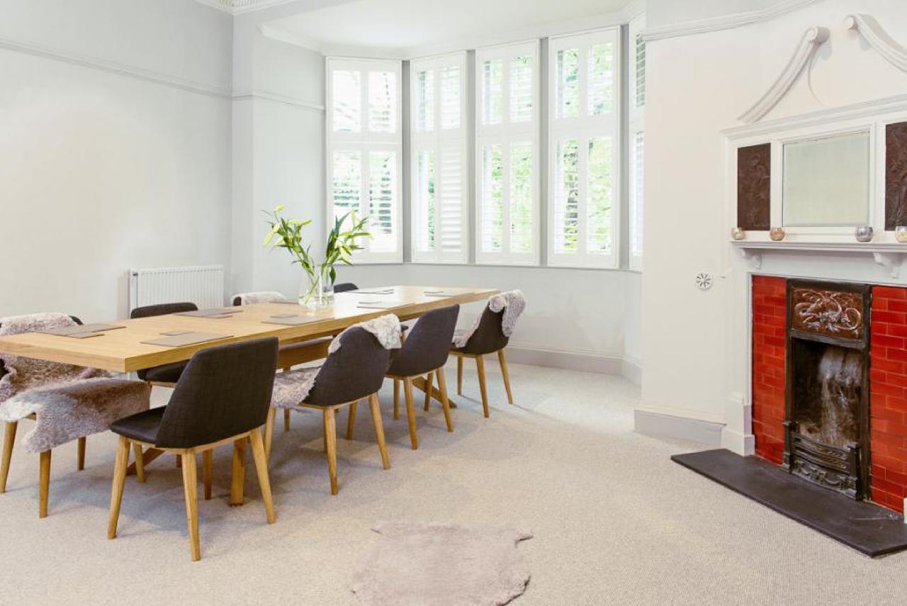 Ramsay Gardens - Grand 4-Bedroom Apartment Next To Castle Эдинбург Экстерьер фото
